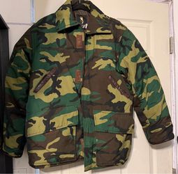 Vintage Rare Browning down camo jacket