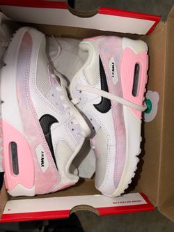 Nike air max shoes