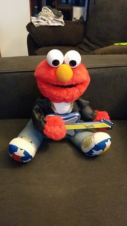Rock and roll elmo