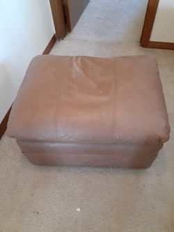 Leather tan ottoman