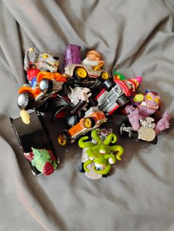 HOT WHEELS MONSTER 500 CARS