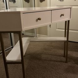 Small Corner Desk 