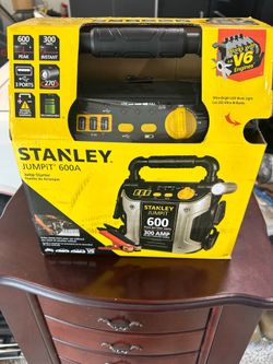 Brand New Stanley Jump-it Car starter w/ Light & USB Ports