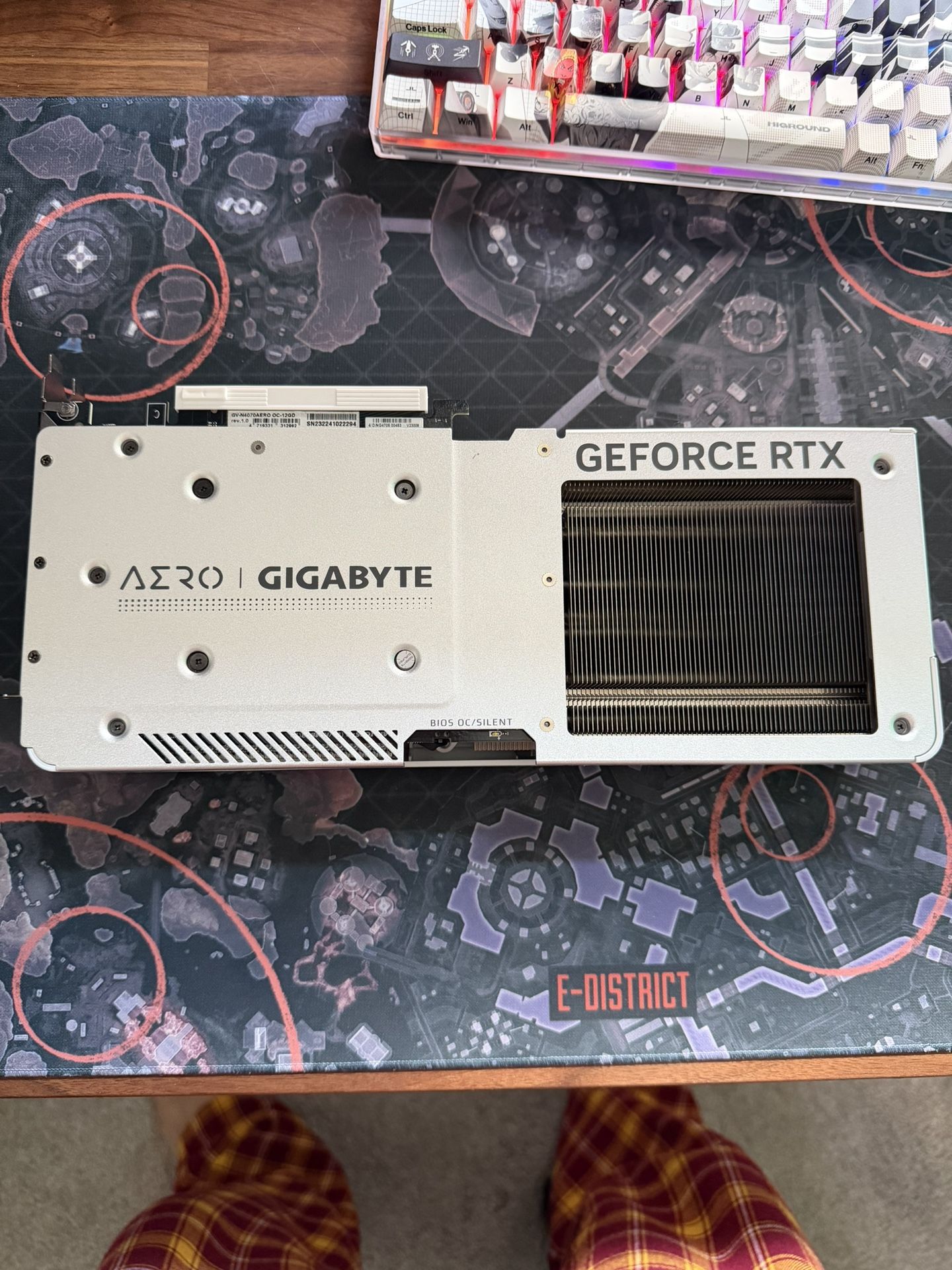 GIGABYTE GeForce RTX 4070 AERO OC 12GB GDDR6xX