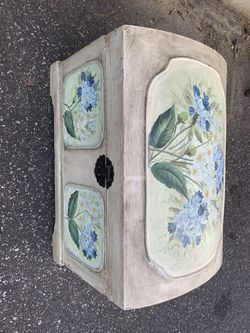 Wood Chest  Nicely Decorated