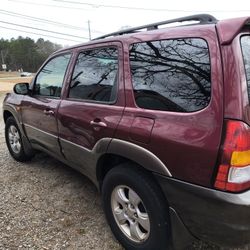 2004 Mazda Tribute
