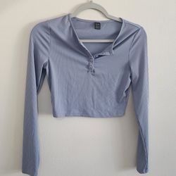 Woman's Blue Crop Top Size Medium 