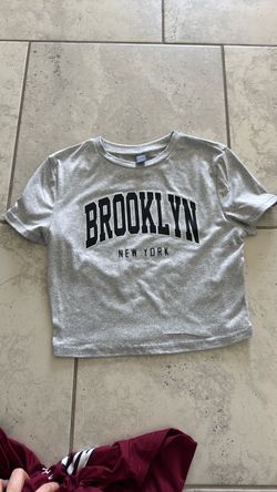 Brooklyn New York Gray Graphic Crop Tee