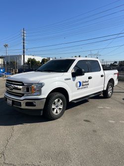Ford 1/2 ton pick up truck crew cab