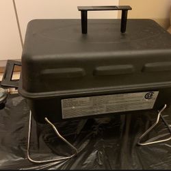 Char-Broil Portable Outdoor Gas Grill