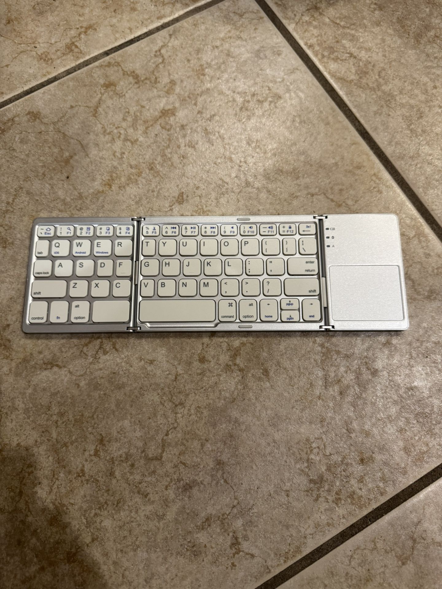 Mini Wireless Keyboard Bluetooth Touchpad Portable Magnetic Triple Folding Keyboard