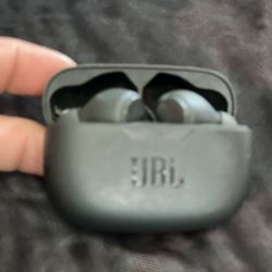 JBL Earbuds 