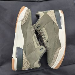 Jordan 3 Olive Green Family Affair size 9.5 (Pick Up)