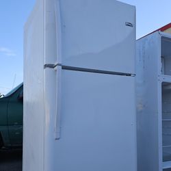 Crosley Refrigerator Working Perfectly Fine Very Clean Super Capacity I Can Deliver To You 90 Days Warranty I Can Deliver To You  255