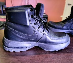 Nike Boots