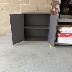 Beautiful Cabinet. Wood. 27.5” x 27.5” x 14”. Like new. $43 Or Best Offer.