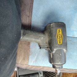 1/2 Inch McGraw Impact Wrench 