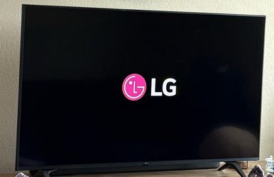 Smart Tv for sale