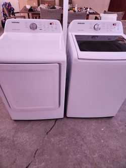 Samsung Washer and Gas Dryer Set like NEW