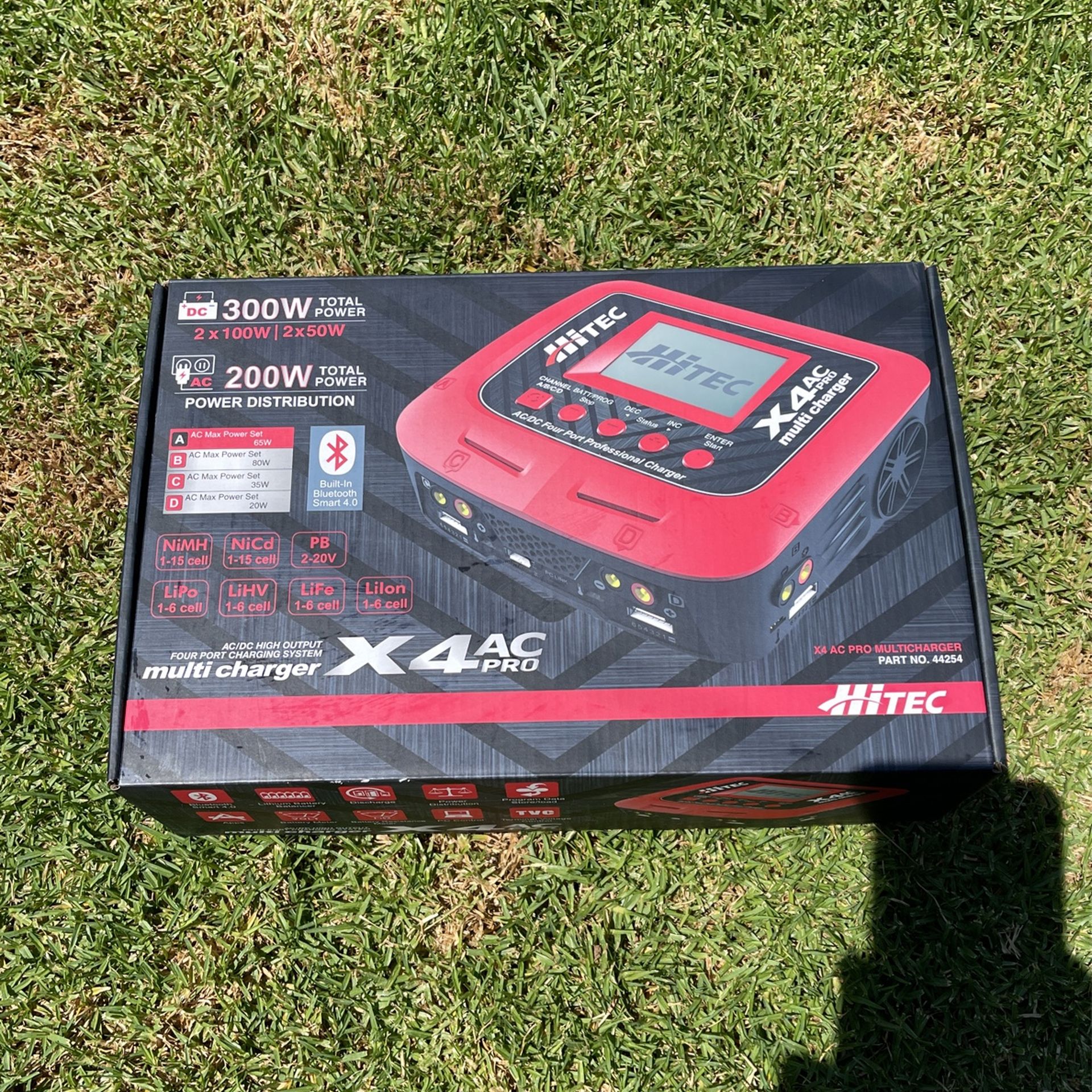 HiTEC X4 AC PRO Rc Charger
