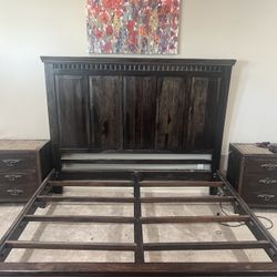 King Bed Frame And Wood Bedroom Furniture Set 