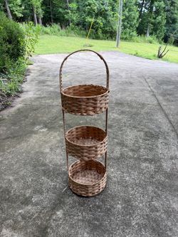 3-Tier Wicker Basket Stand with Handle