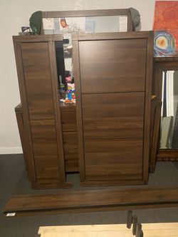 OAK WOODEN PANEL BED FRAME