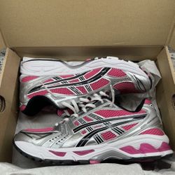 Asic Size 9 Used Condition 