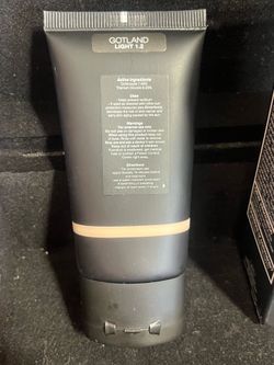 Nars tinted Moisturizer
