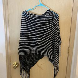 2 Women Poncho