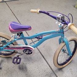 18inch Schwinn girl bicycle with training wheels