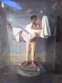 Cake topper