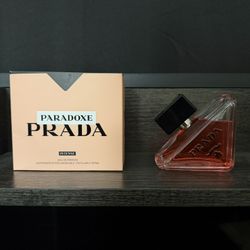 Paradoxe Prada Intense
