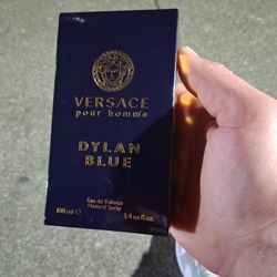 40$ 3.3oz Versace Dylan Blue Brand New 