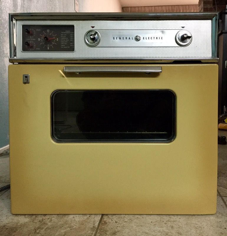 VINTAGE 1960s ERA GENERAL ELECTRIC 26" WALL OVEN & COOKTOP STOVE