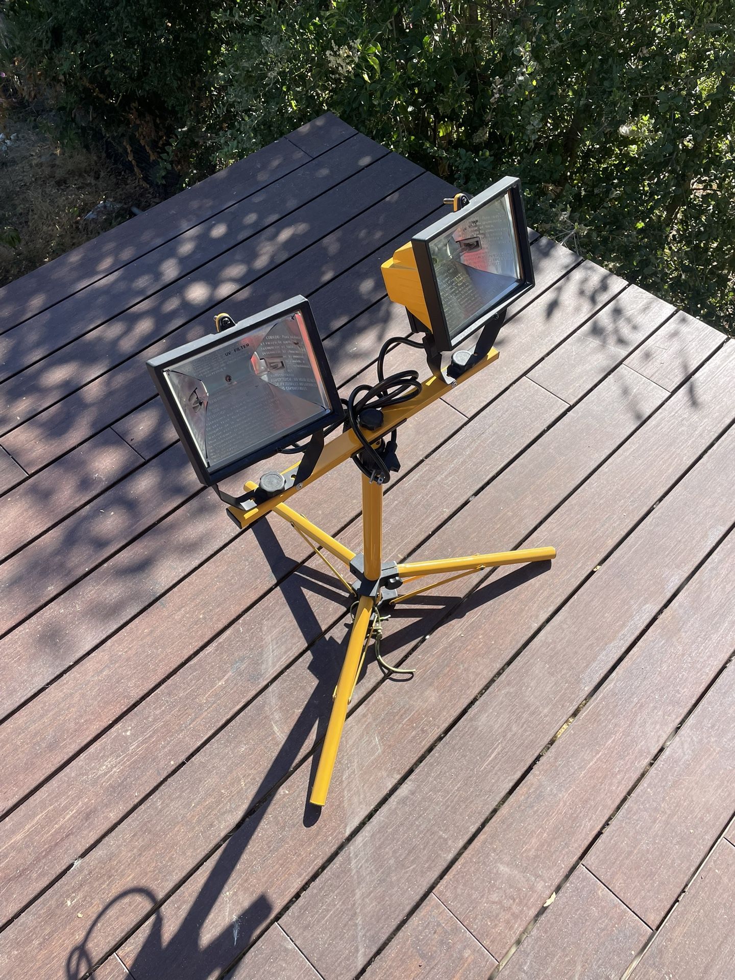 2-4 Ft Work Light