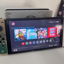Nintendo Switch OLED Zelda Edition With Extras 