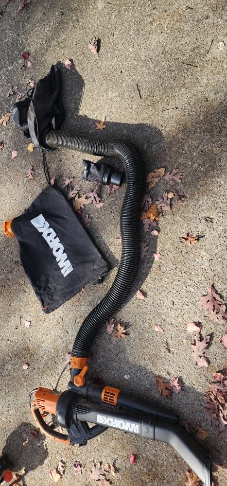 Worx Leaf Blower
