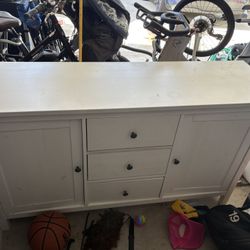 FREE White Dresser 