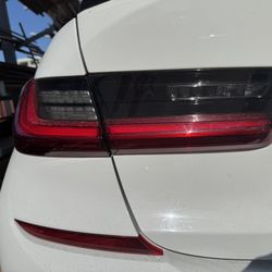 2020 M340i Tail Light Driver Side 