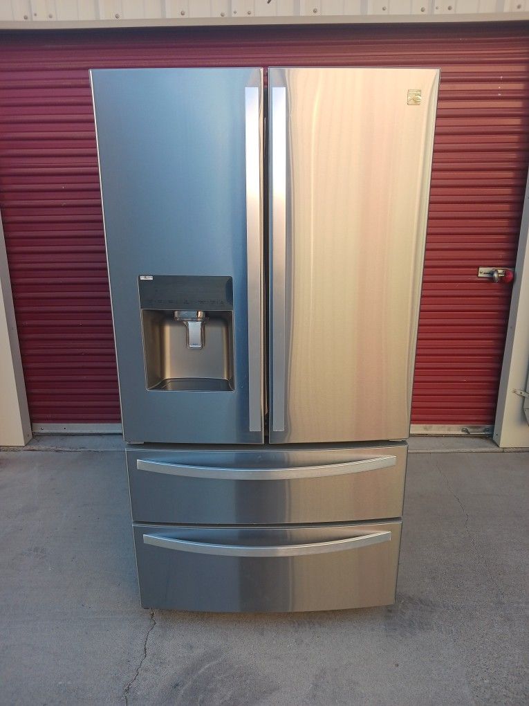 Kenmore Stainless Steel Refrigerator 4 Doors for Sale in Las Vegas, NV
