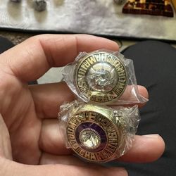 Championship Rings Lakers/warriors