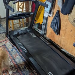 Brand new Treadmill Sole F63