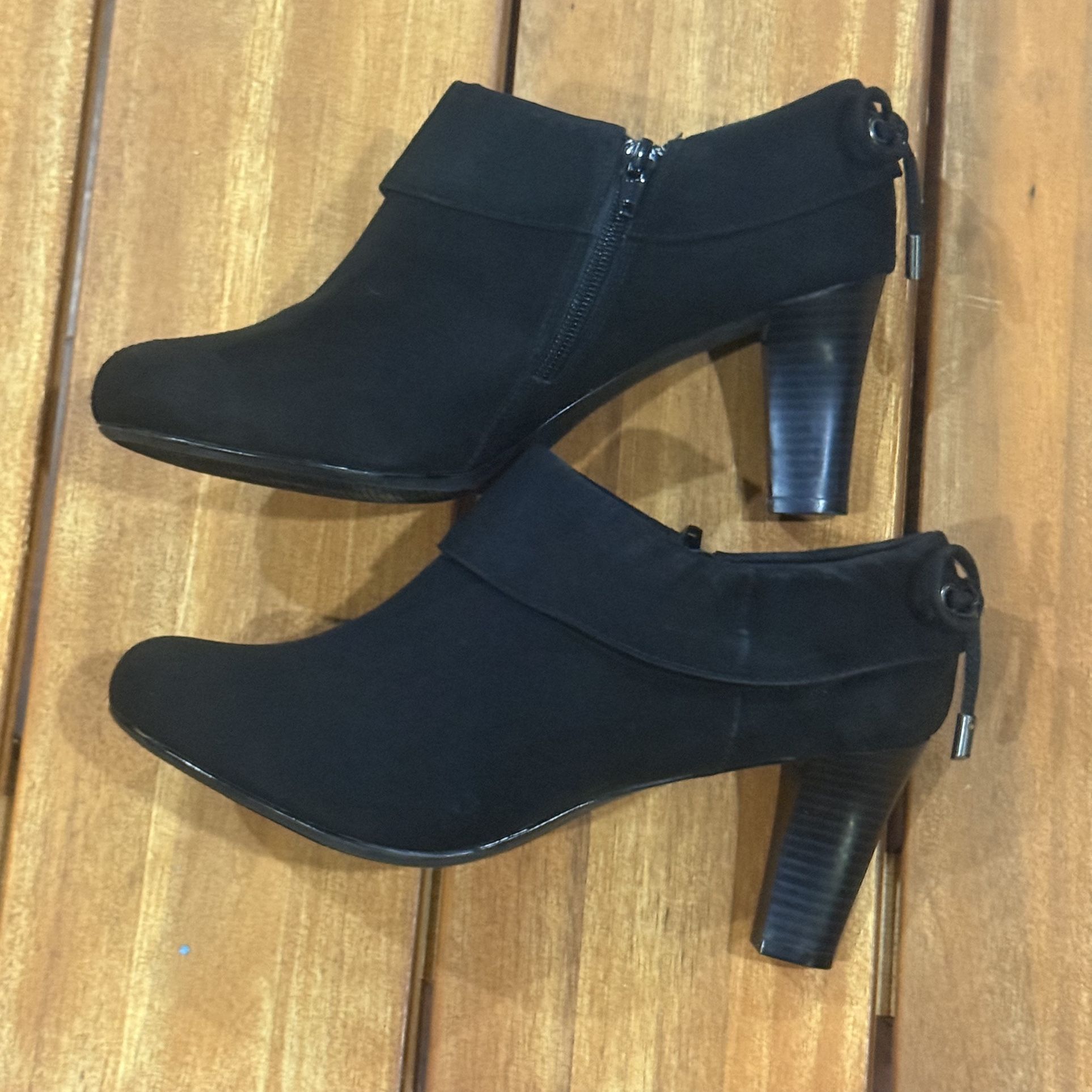 Coach and Four Black Suede Heeled Booties • Size 8