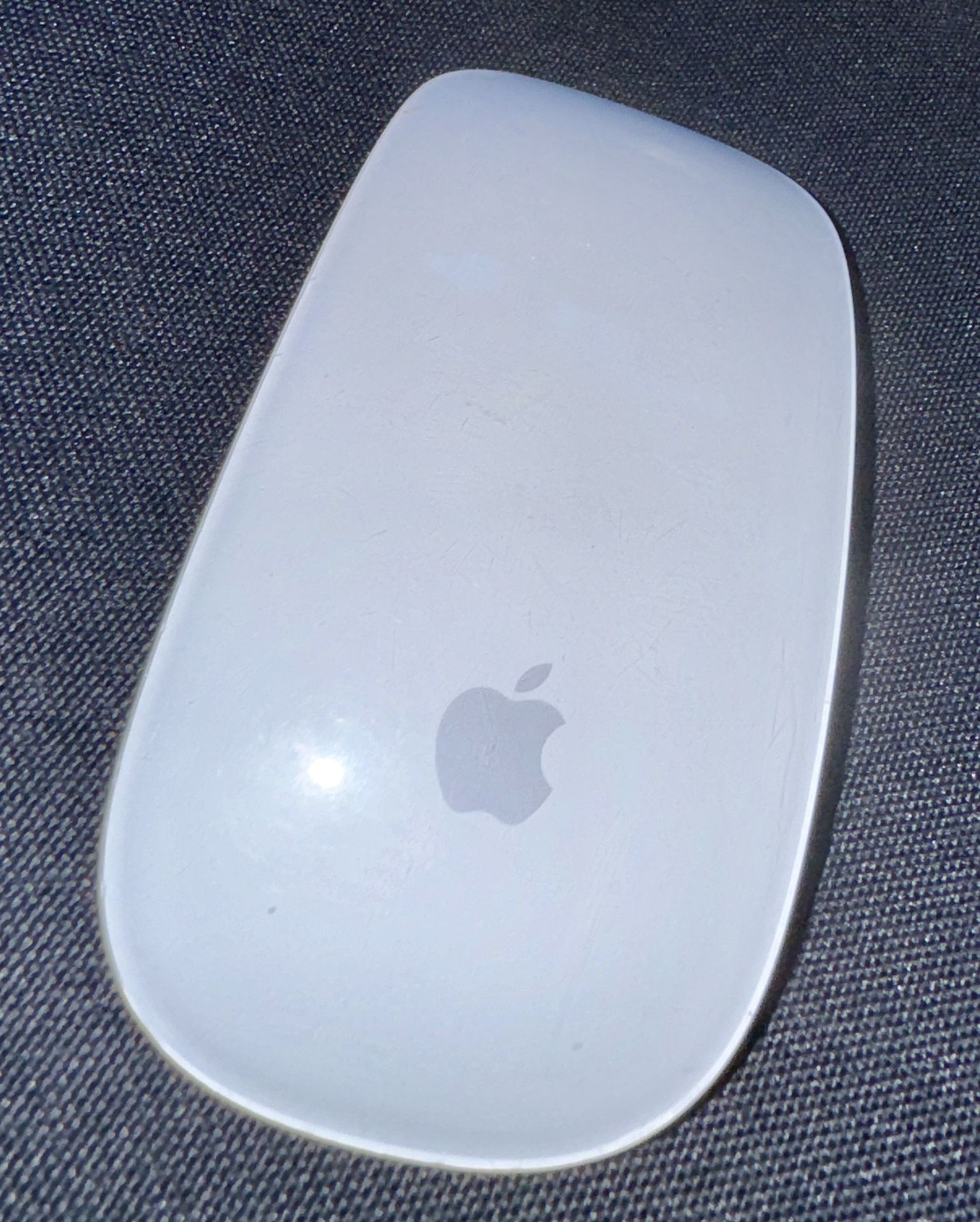 Apple MAGIC MOUSE