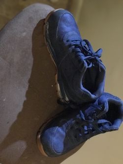 Kids shoes size 3y