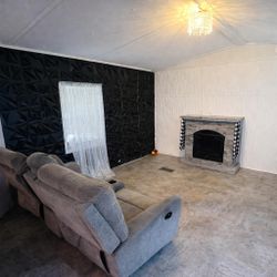 🏡 Casa en venta en el área de Orlando  Hermosa propiedad de 4 habitaciones y 2 baños, ideal para familias o como inversión. Ubicada en una zona tranq