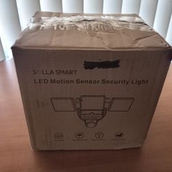 SOLLA SMART LED Motion Sensor Security Light 