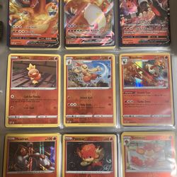 Binder 2 Ft Charizard V max 