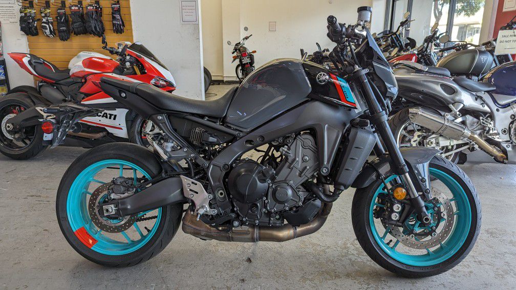 2022 Yamaha MT09 ABS Clean Title Motorcycle